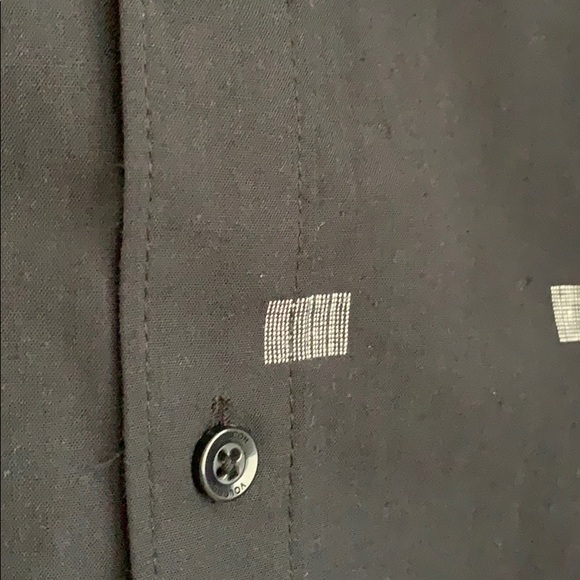 NEW | Volcom Classic fit short sleeve shirt - Picture 7 of 8